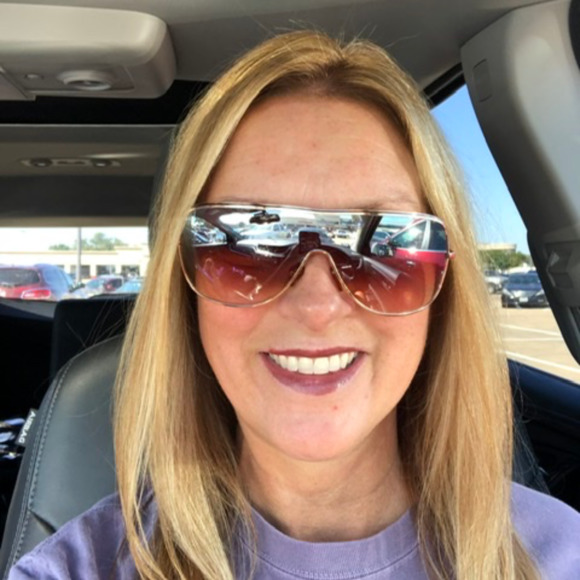 Meet your Posher, Candace - Picture 1 of 1